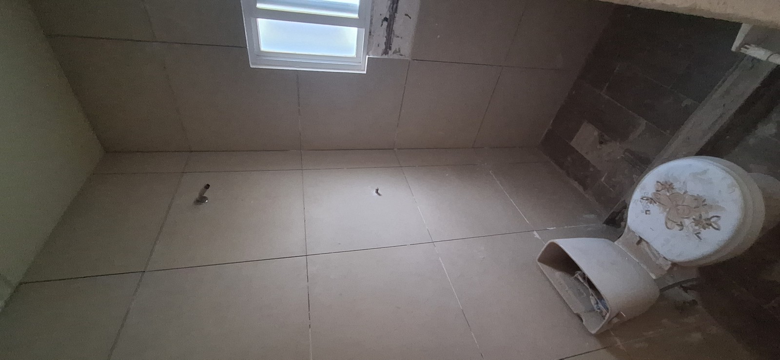 Azulejo en baño. 7